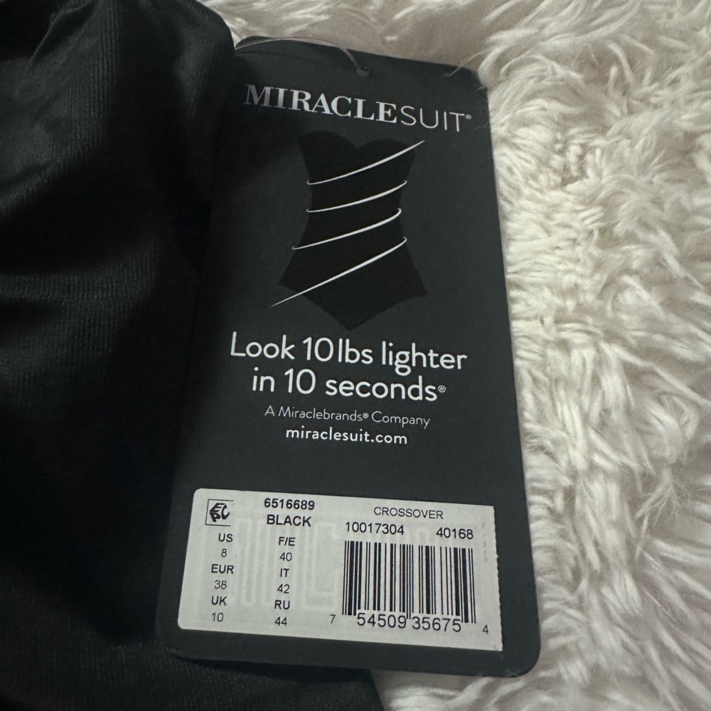 Miraclesuit - Picture 5 of 6